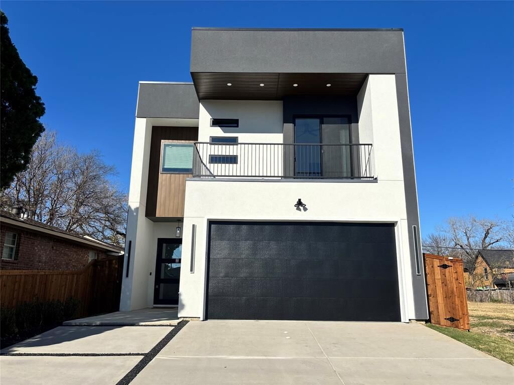 Property Photo: 1967 Leath Street TX 75212