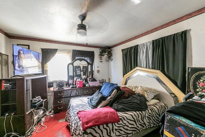 Property Photo:  2721 Finley Street  TX 76111 