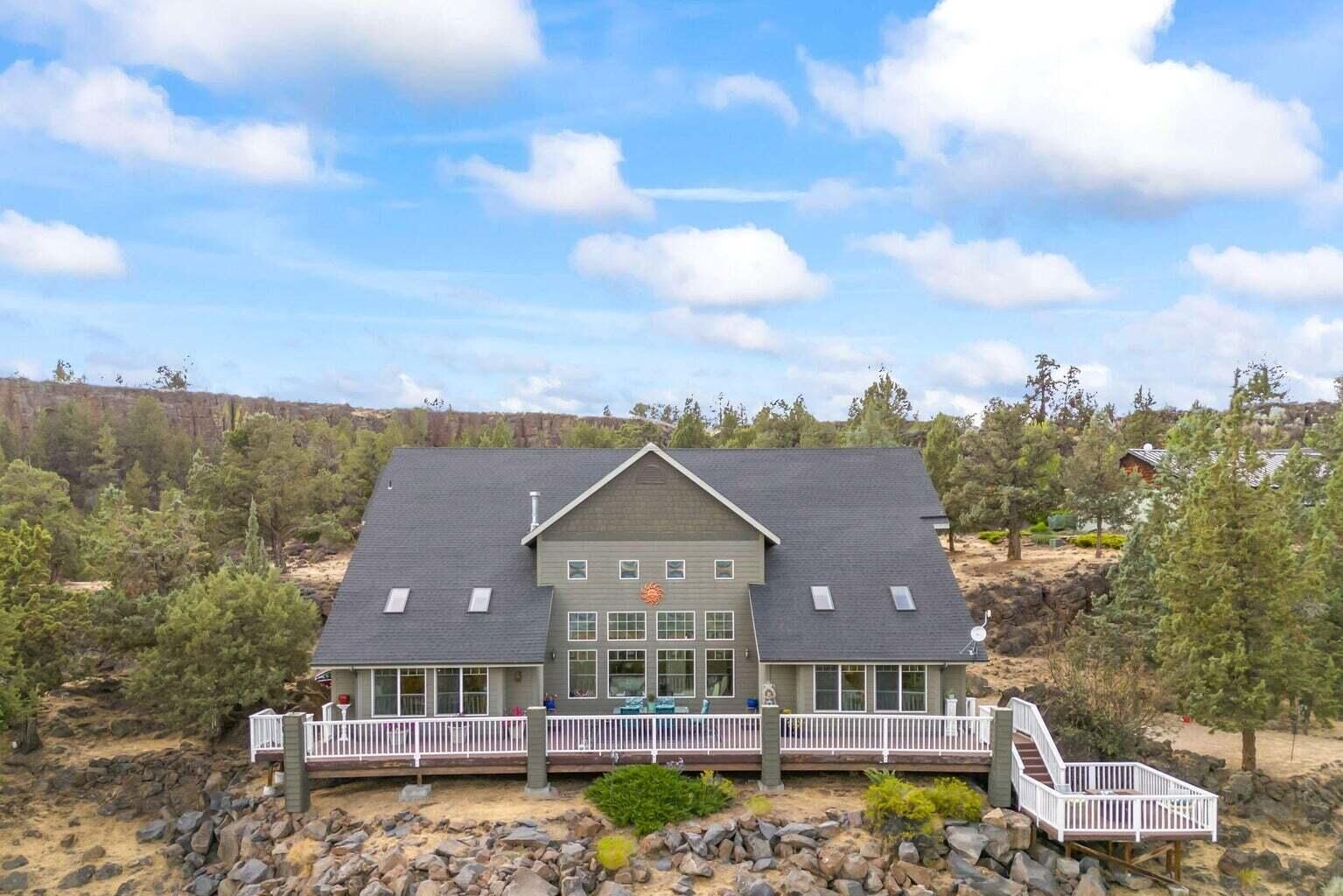 Property Photo:  2483 NW Century Drive  OR 97754 