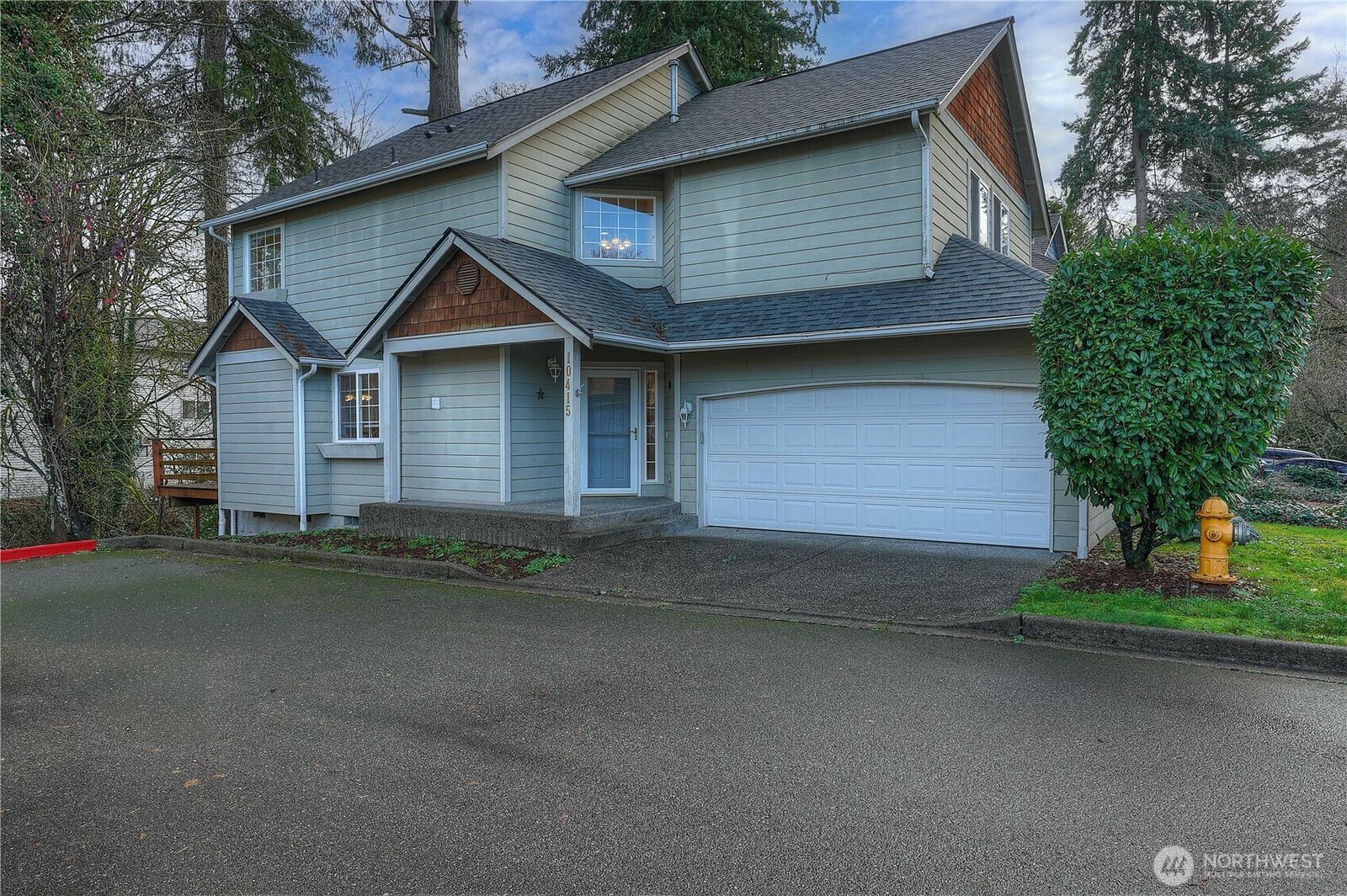Property Photo:  10415  Whitman Avenue SW  WA 98499 