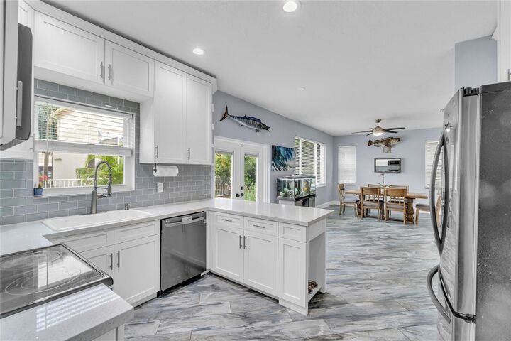 Property Photo:  847 NW 127th Avenue  FL 33071 