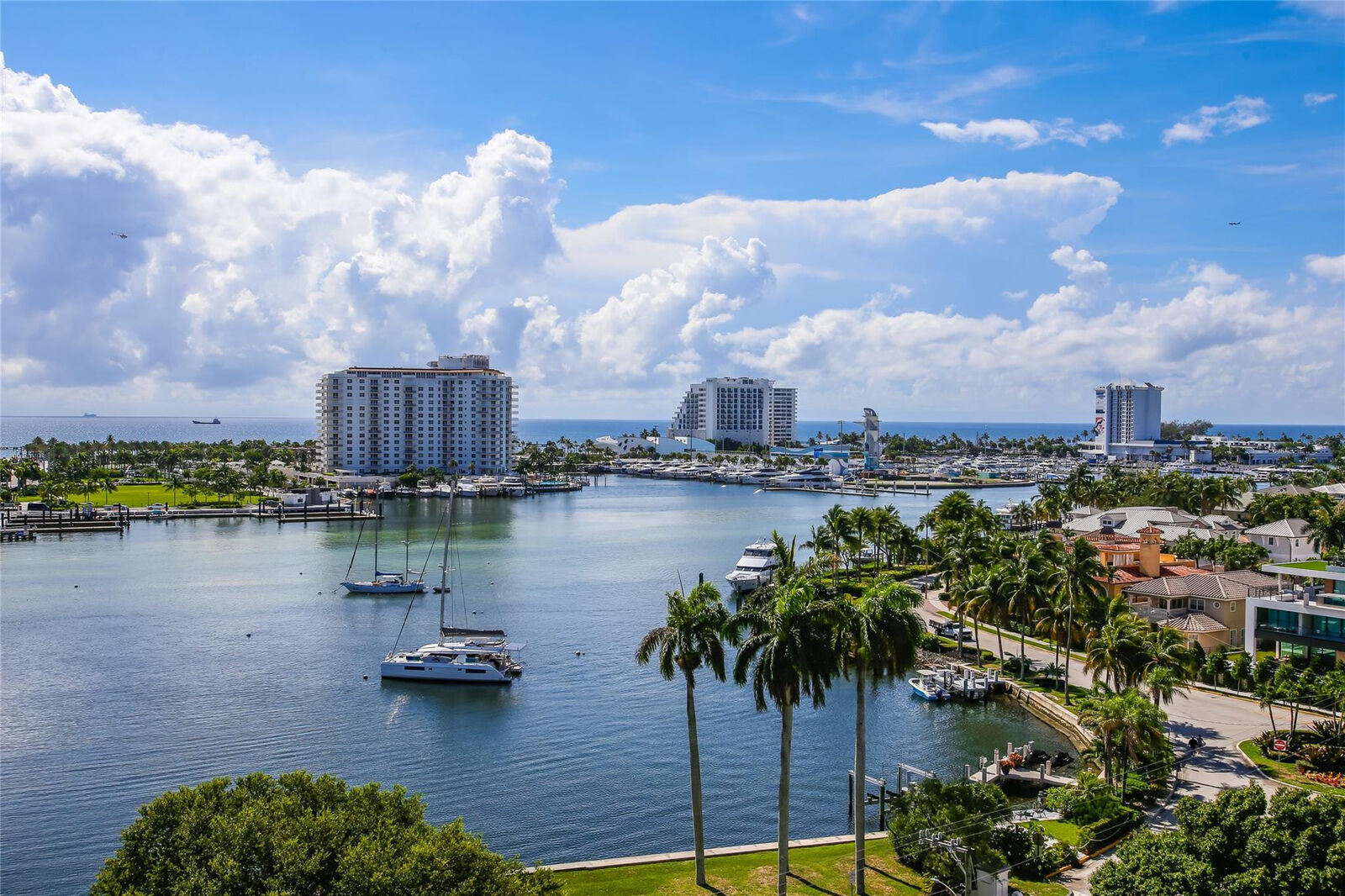 Property Photo: 2500 E Las Olas Boulevard 1005 FL 33301