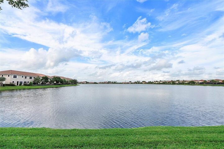 Property Photo: 9585 Town Parc Circle FL 33076