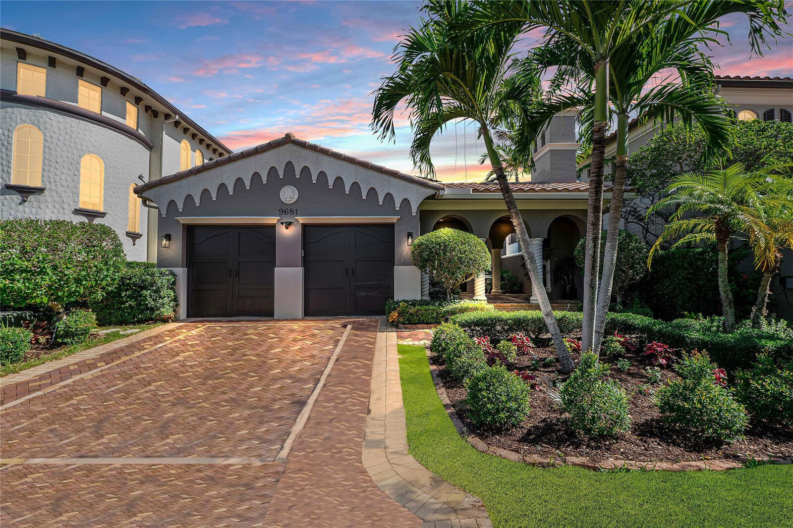 Property Photo: 9681 Ginger Court FL 33076