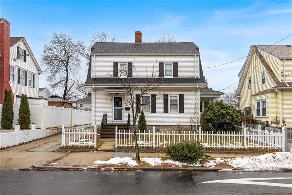 Property Photo:  128 Warrington Street  RI 02907 