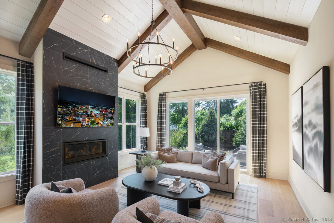 Property Photo:  10 Hillcrest Drive 5  CT 06525 