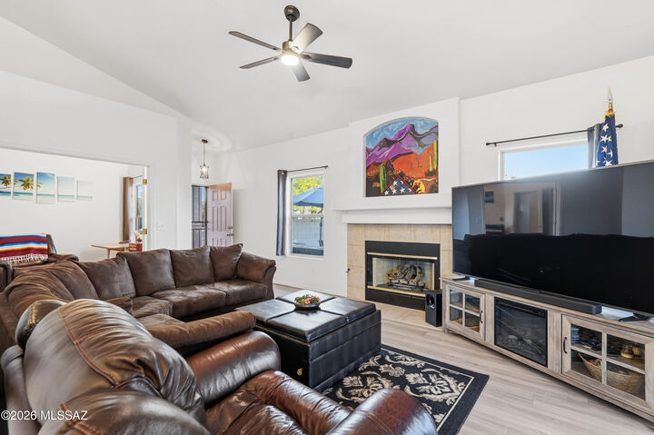 Property Photo:  12103 N Kylene Canyon Drive  AZ 85755 