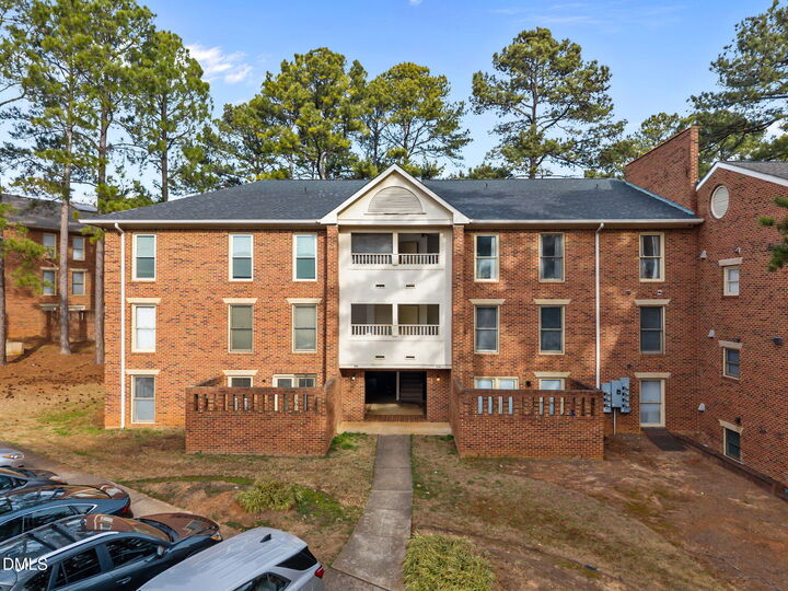 Property Photo:  3527 Ivy Commons Drive 102  NC 27606 