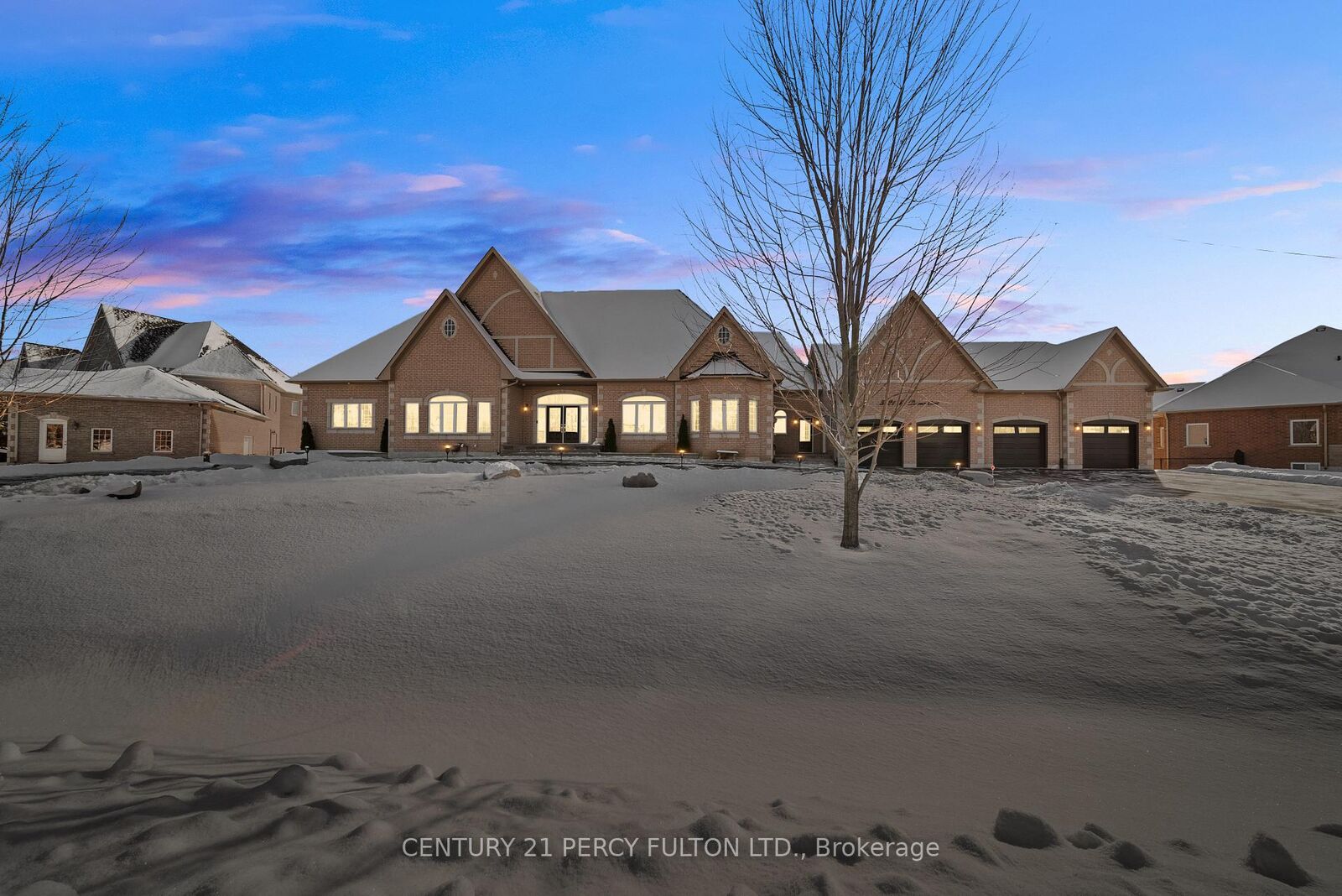 Photo de la propriété: 5121 Tom Thomson Court ON L1Y 0A1