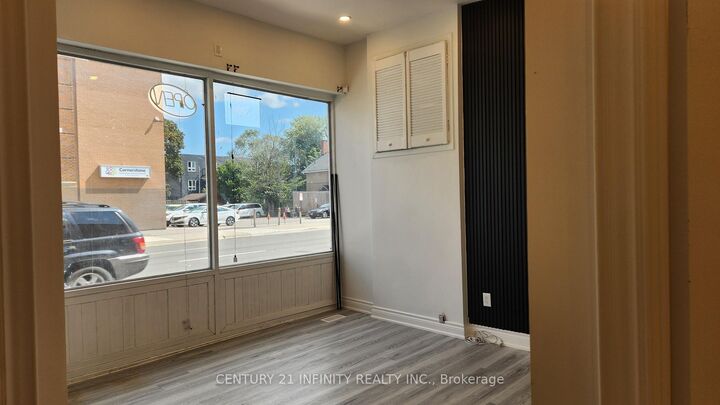 Property Photo:  136 Simcoe Street S  ON L1H 4G9 