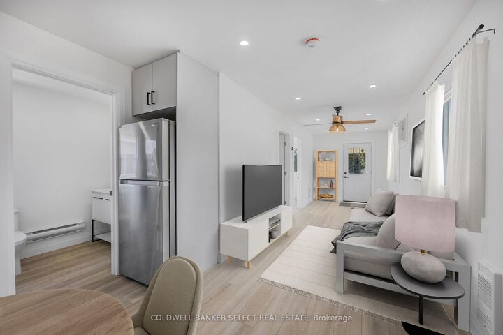 Property Photo: 338 Old Mosley Street Unit 1 ON L9Z 2H6