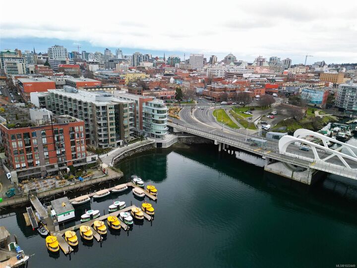 Property Photo:  1628 Store St 807  BC V8W 3K3 