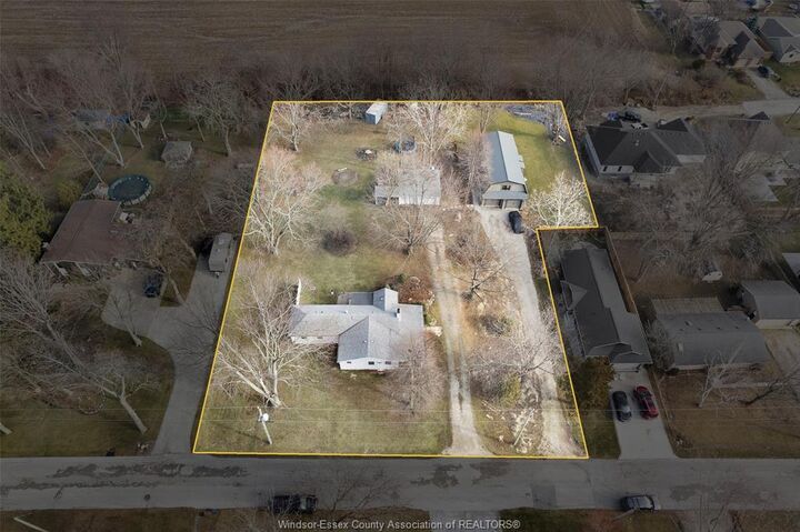 Property Photo: 942 Erie Avenue ON N9Y 3E2
