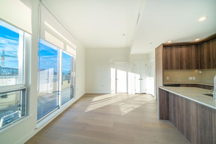 Property Photo: 5212 Cambie Street 506 BC V5Z 2Z7