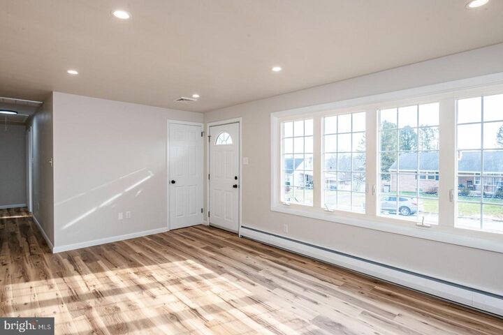 Property Photo: 713 Acacia Avenue PA 19605