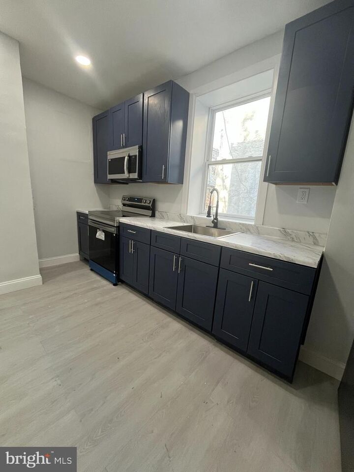 Property Photo: 2720 N Hemberger Street PA 19132