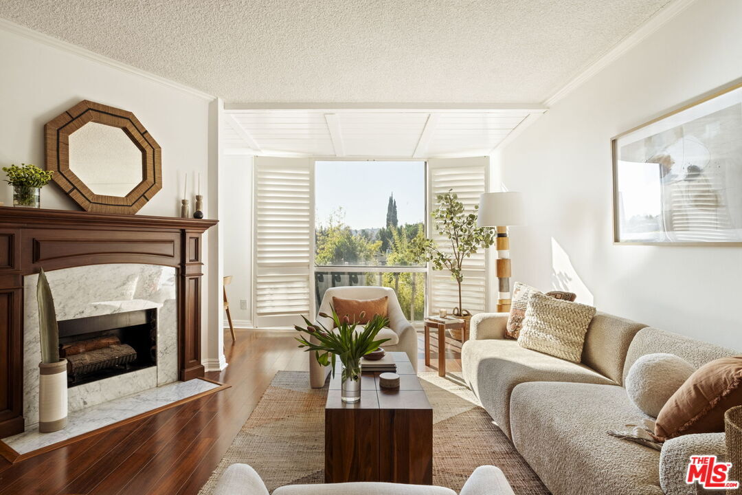 Property Photo: 12830 Burbank Blvd CA 91607