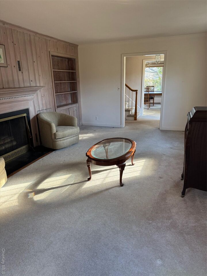 Property Photo:  133 Hutchinson Boulevard  NY 10583 