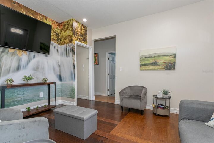 Property Photo:  6512 E 23rd Avenue  FL 33619 