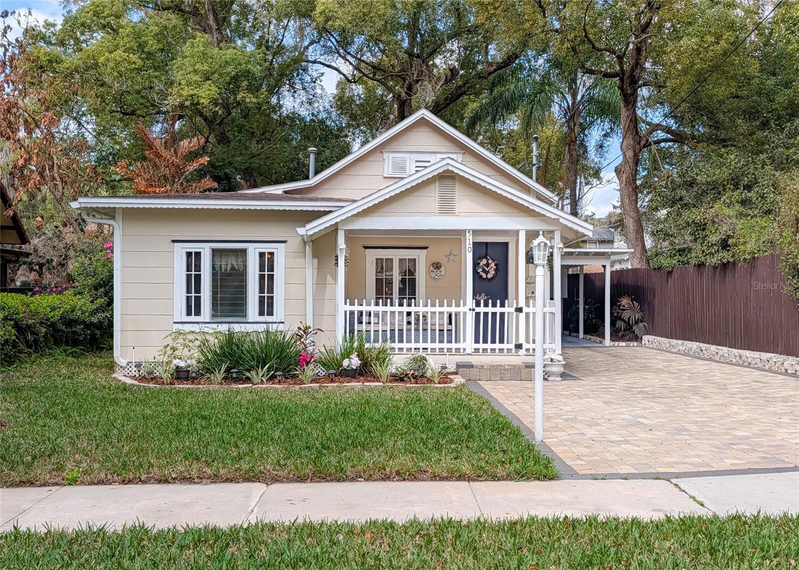 Property Photo:  510 S Eola Drive  FL 32801 