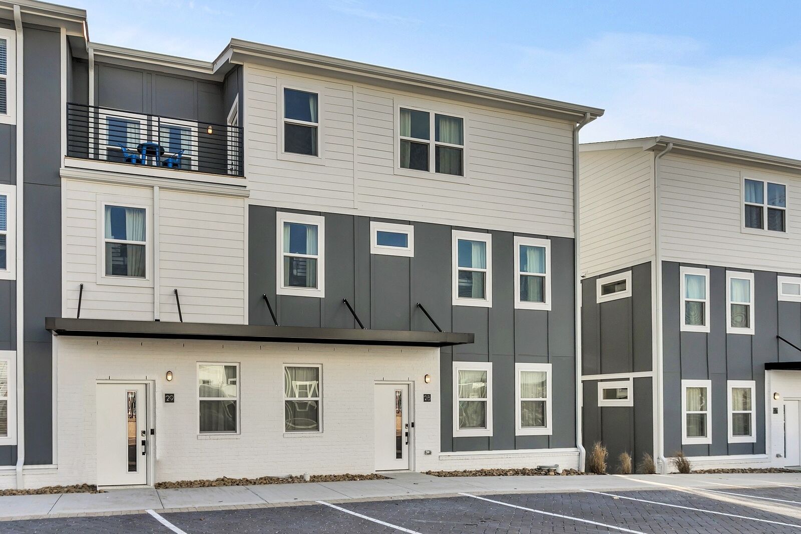 Property Photo:  110 Duke St 28 & 29  TN 37207 