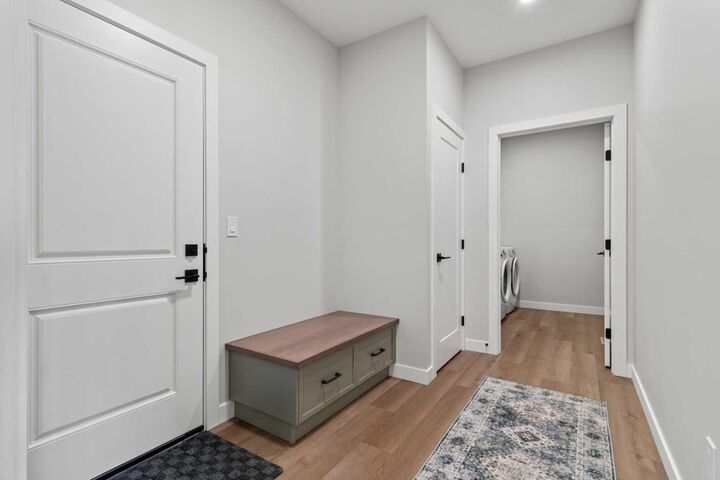 Property Photo: 4922 Beardsley Avenue AB T4L 0G4