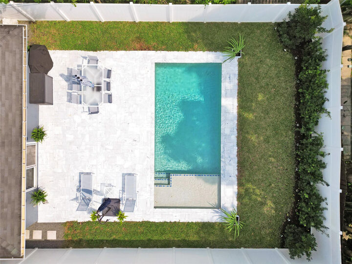 Property Photo:  1280 NE 40th Street  FL 33334 