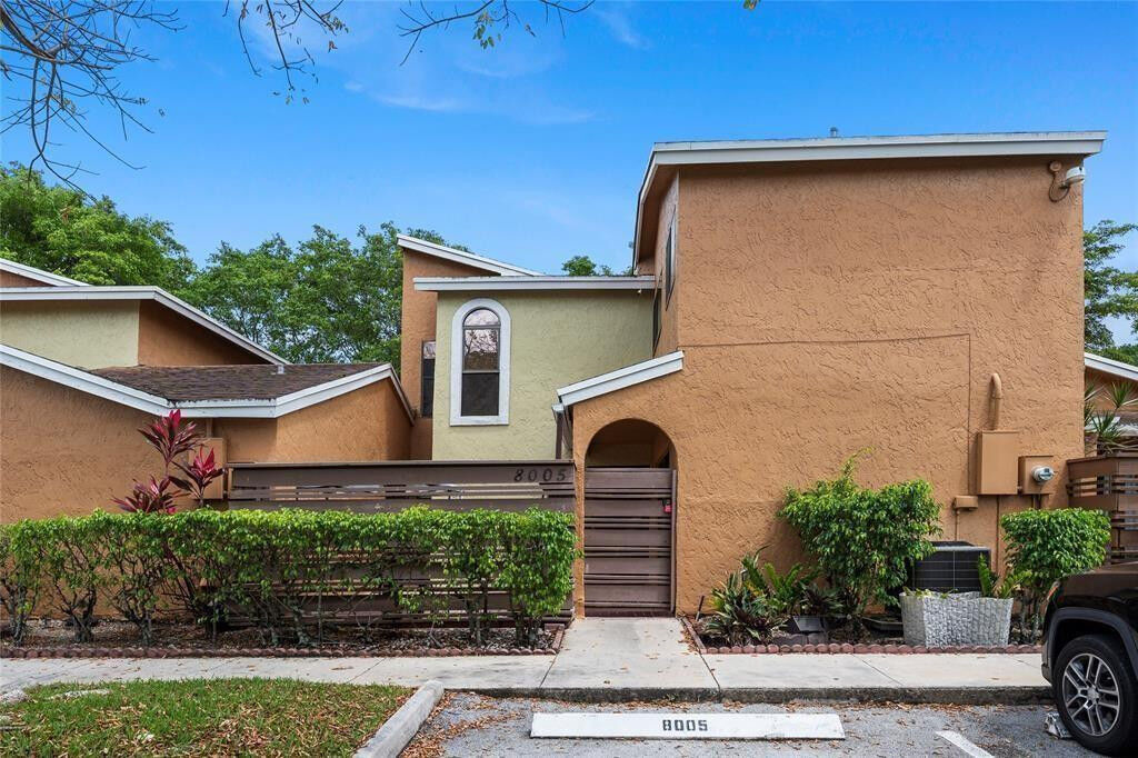 Property Photo:  8005 NW 71st Court 8005  FL 33321 