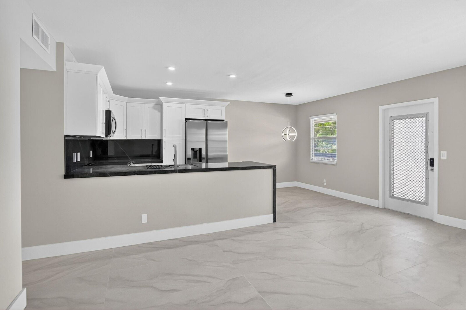 Property Photo:  186 Upminster I 186  FL 33442 