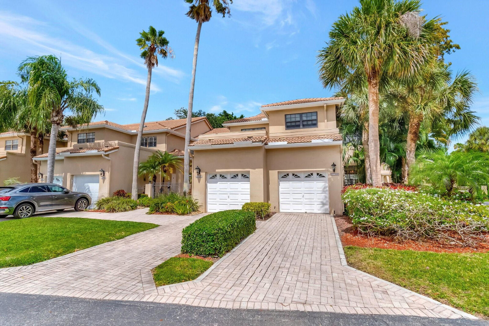 Property Photo:  22760 Mandeville Place  FL 33433 