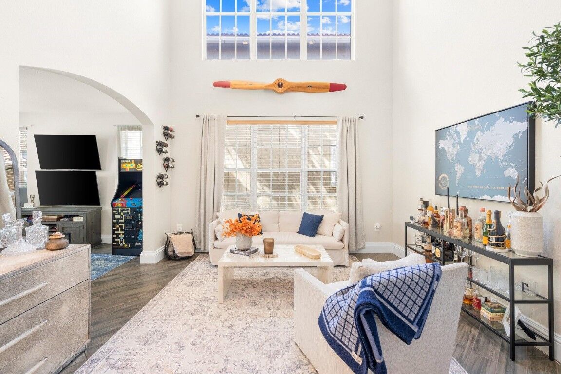 Property Photo:  1547 Fenton Drive  FL 33445 