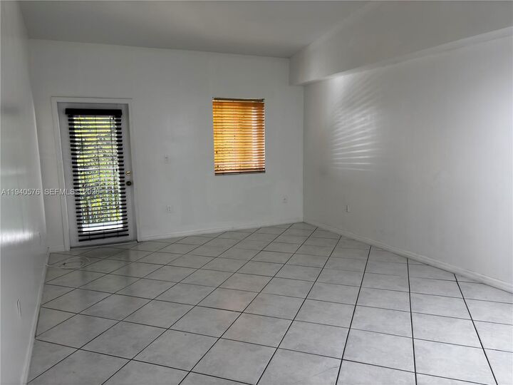 Property Photo:  12645 SW 91st St 201-4  FL 33186 