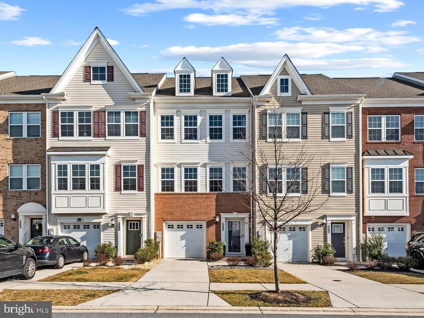 Property Photo:  8016 Trotters Chase  MD 21043 