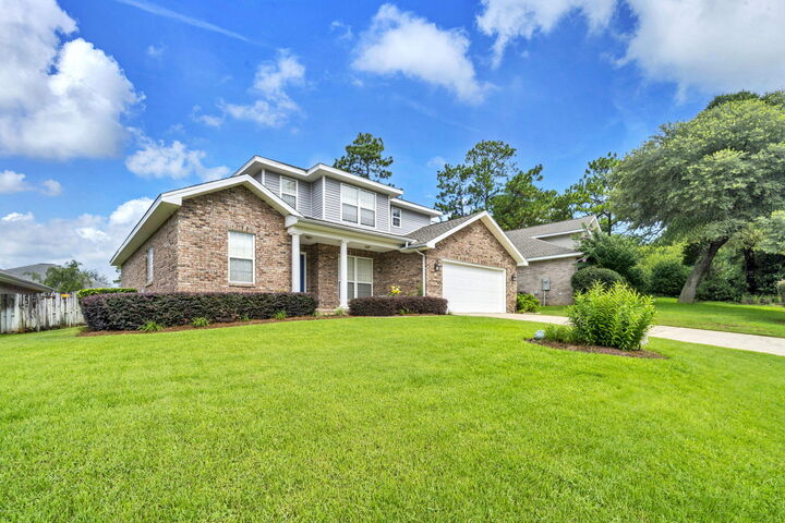 Property Photo:  202 Gracie Lane  FL 32578 