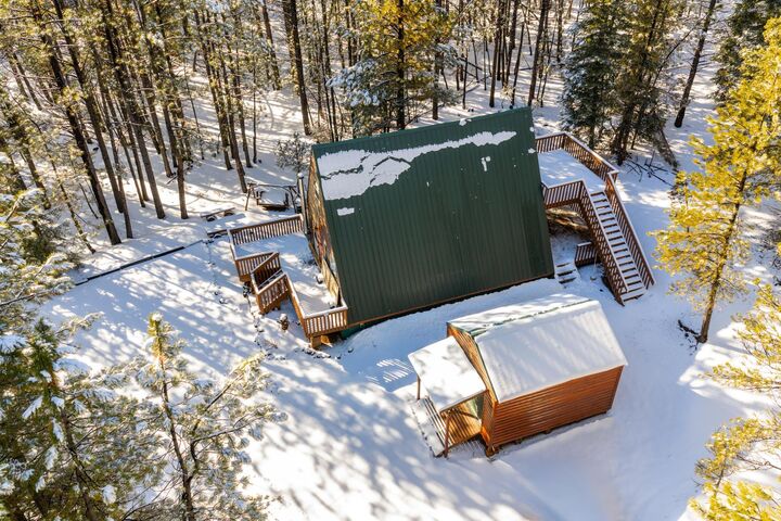 Property Photo:  885 N Spruce Dr  UT 84762 