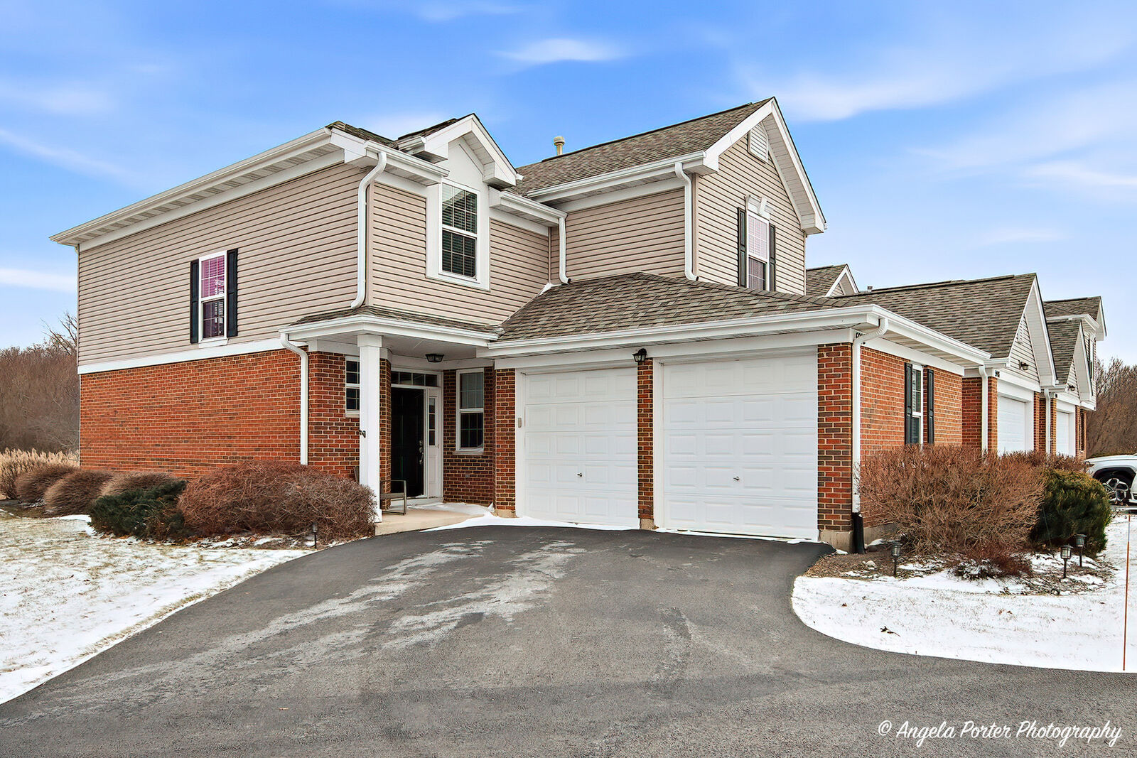 Property Photo:  5912 Dublin Court  IL 60050 