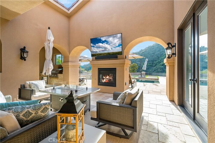 Property Photo: 43831 Mountain Run Circle CA 92590