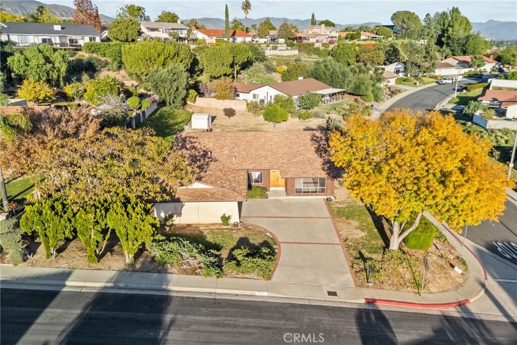 Property Photo:  19201 Harnett  CA 91326 