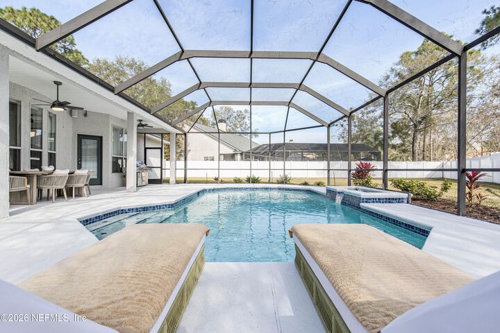 Property Photo:  425 Huckleberry Trail  FL 32259 
