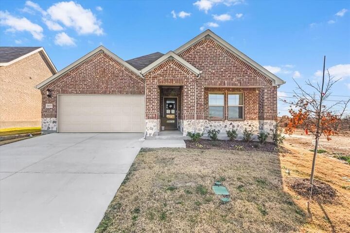 Property Photo:  6653 Valley Lake Lane  TX 76036 