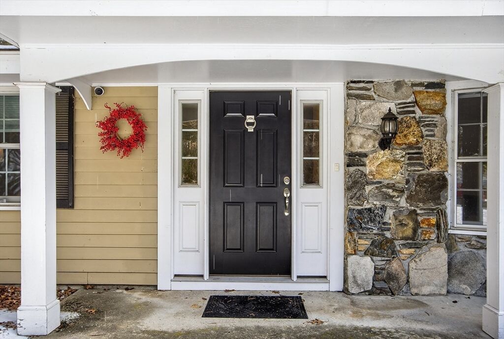 Property Photo:  11 Smokerise Dr  MA 01824 