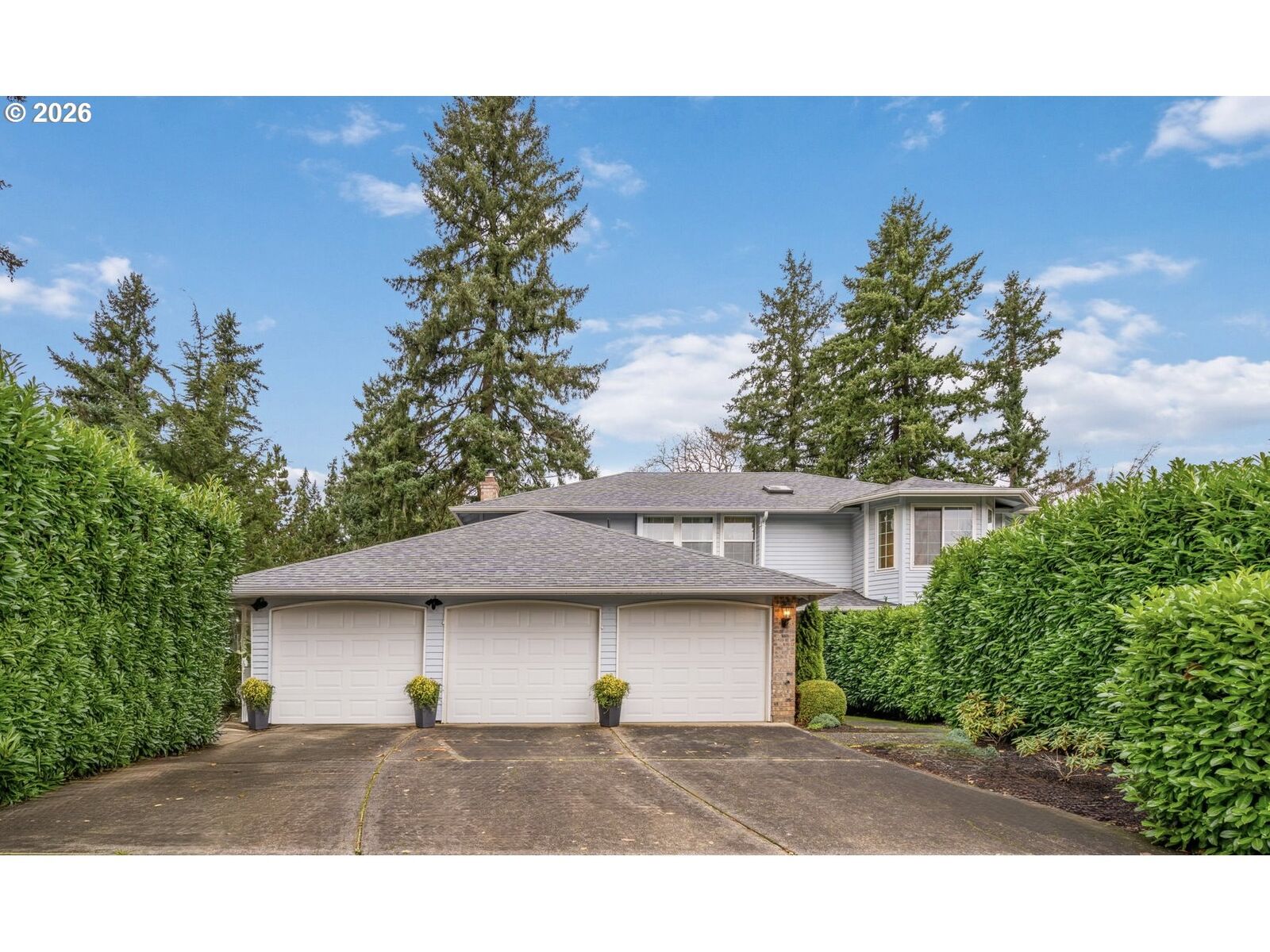 Property Photo: 10702 SE 15th St WA 98664