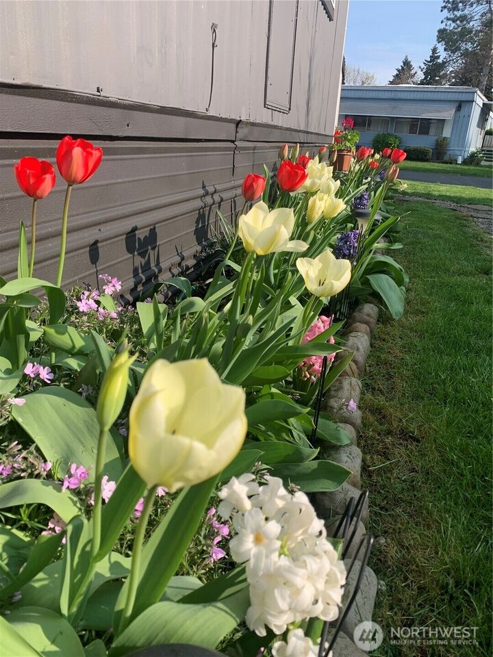 Property Photo:  5404 NE 121st Avenue 59  WA 98682 