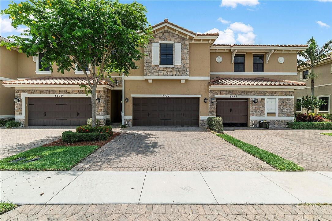 Property Photo:  8431 Lakeview Trail  FL 33076 