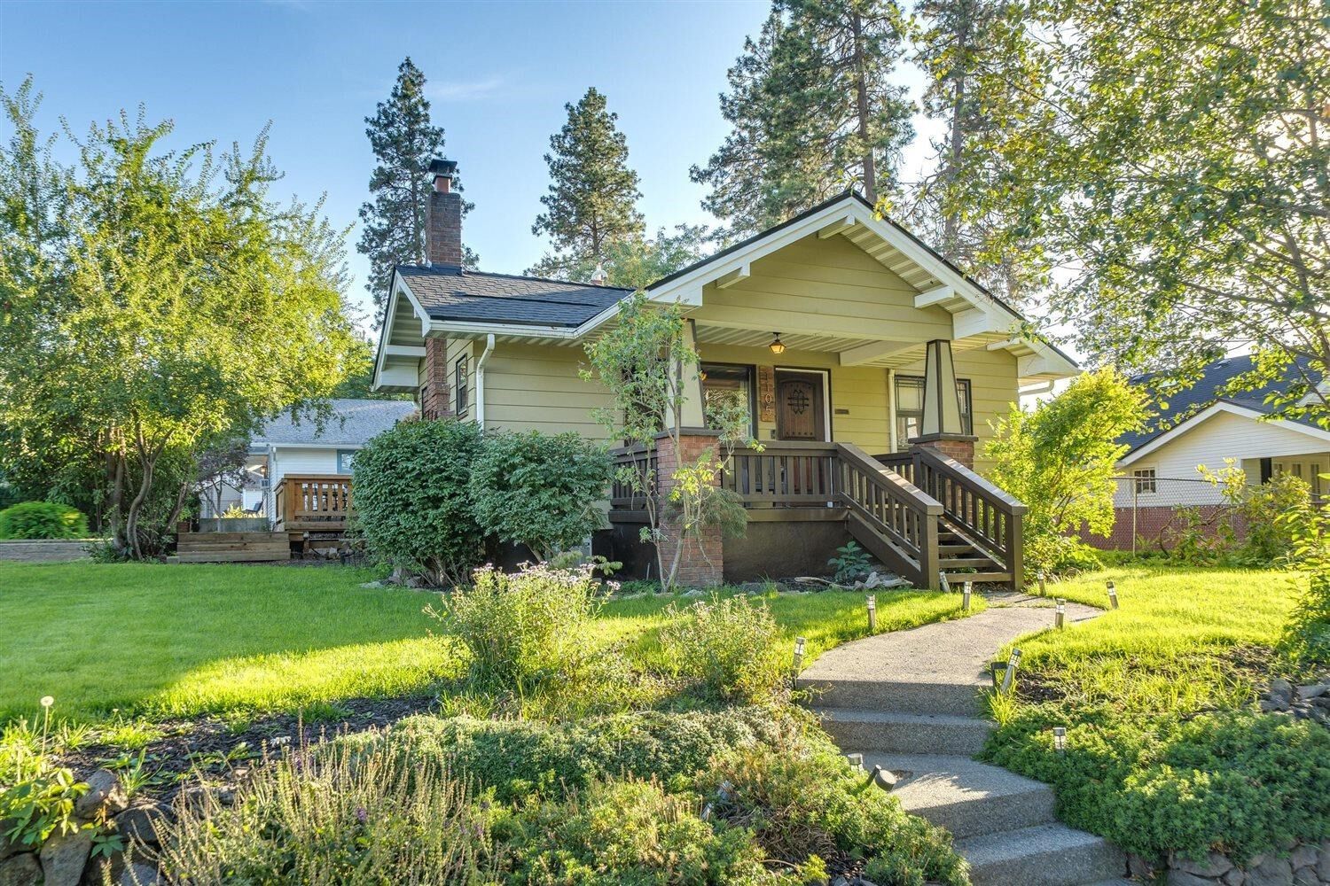 Property Photo: 1105 W 23rd Ave WA 99203
