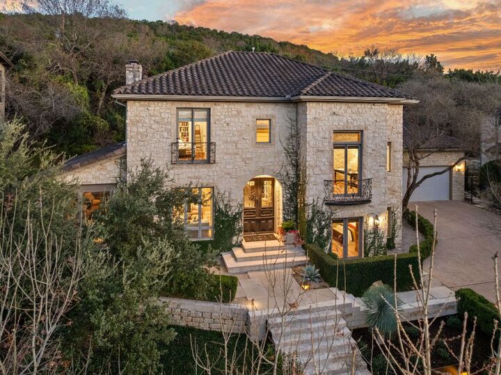 Property Photo:  4407 Waterford Place  TX 78731 