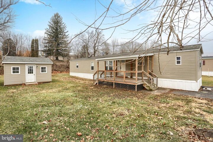 Property Photo:  829 Pintail Drive  PA 17074 