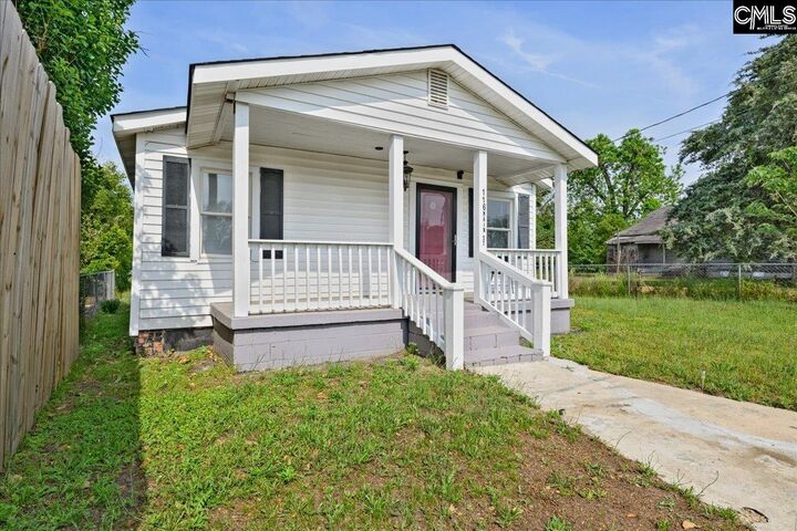 Property Photo:  116 Main St.  SC 29112 