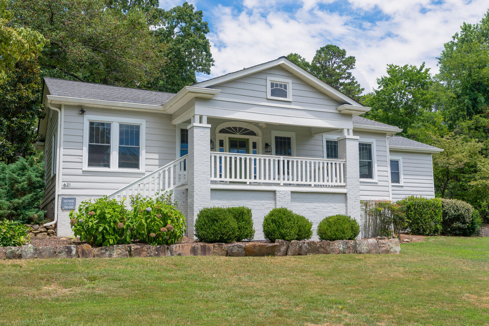 Property Photo:  621 Mississippi Avenue  TN 37377 