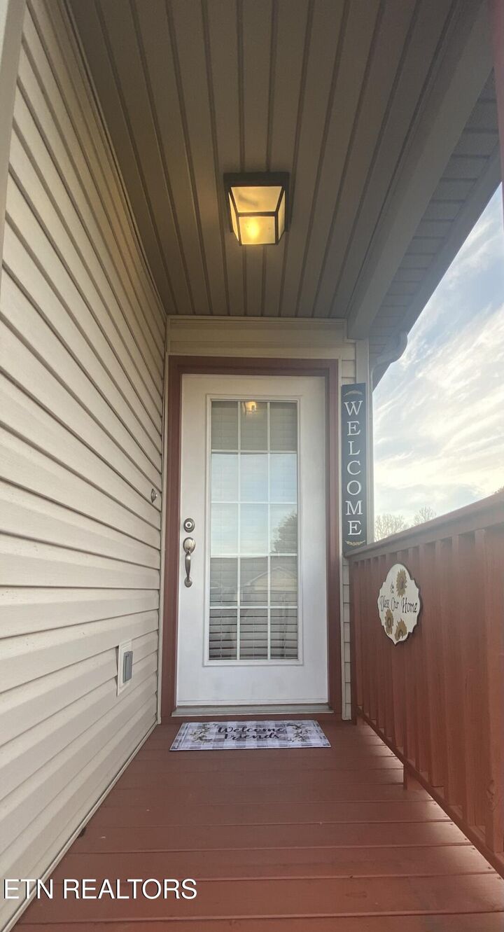 Property Photo: 7401 Werkbund Way TN 37920